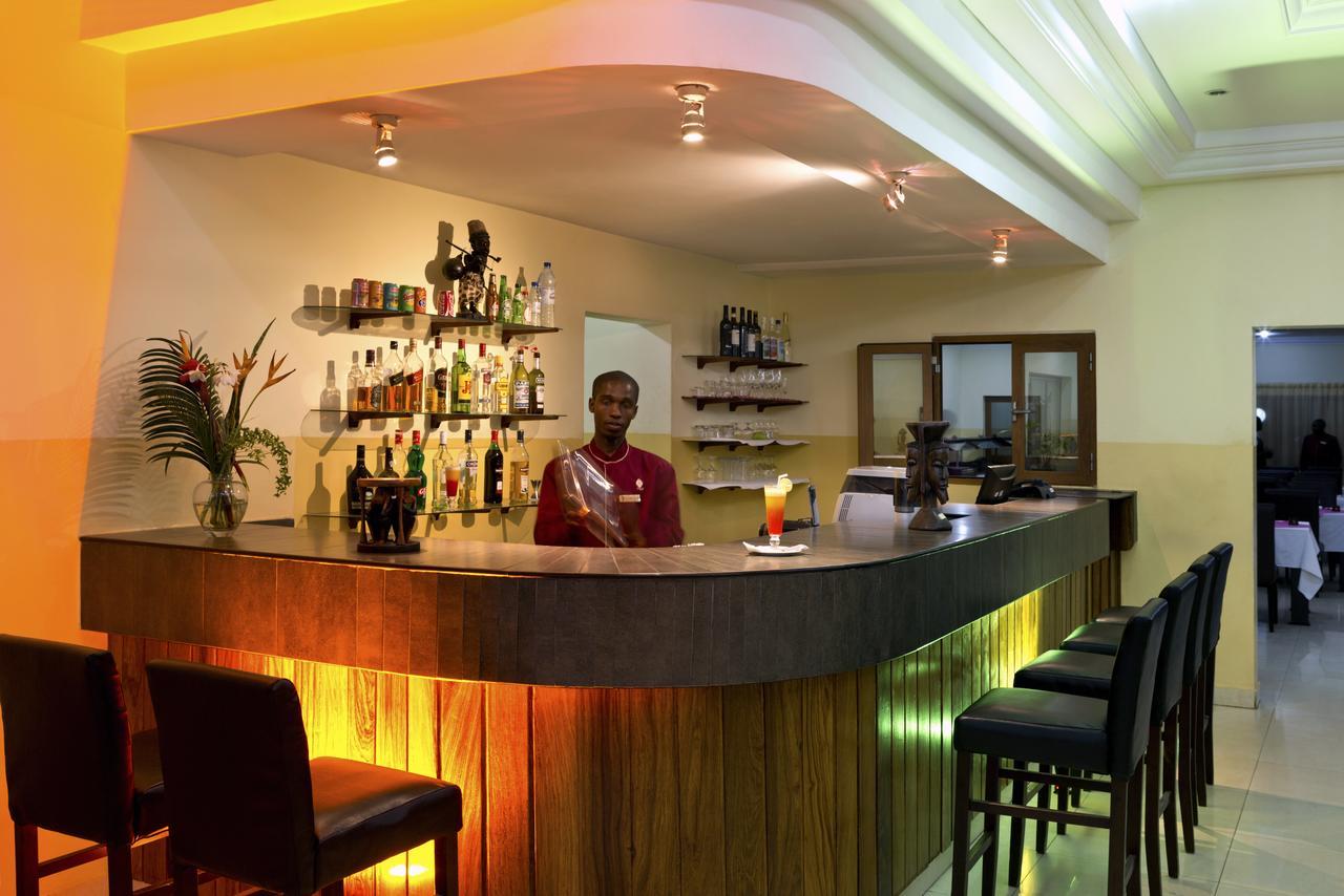 Dunia Hotel Bissau Exterior foto