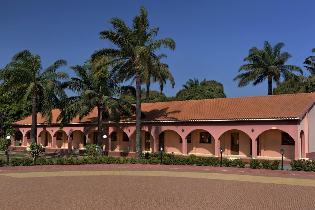 Dunia Hotel Bissau Exterior foto
