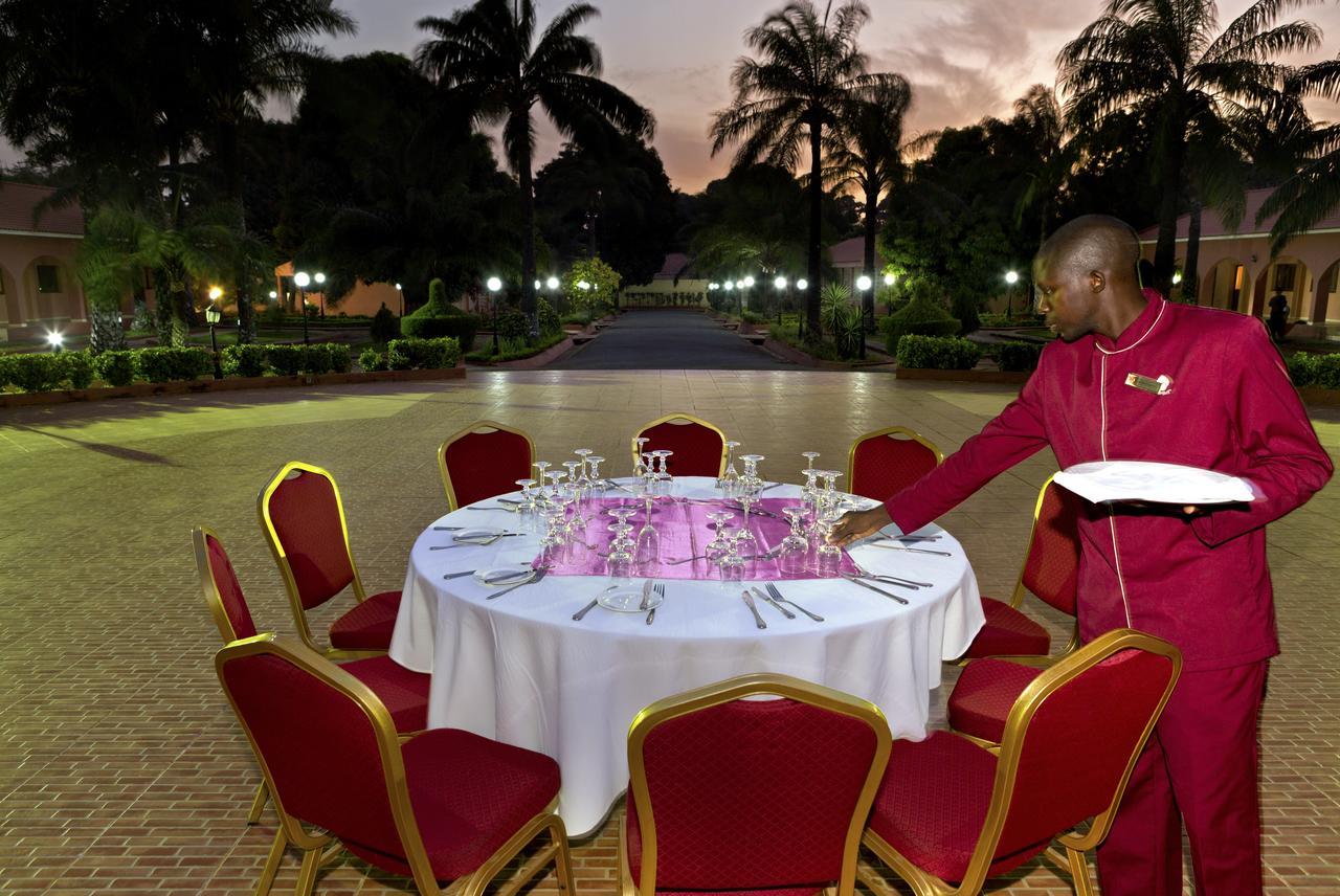 Dunia Hotel Bissau Exterior foto